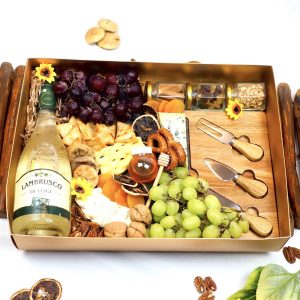 מארז גבינות Cheese & Cheers