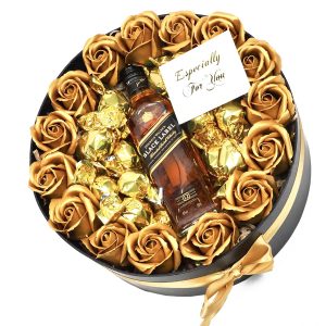 מארז וויסקי Gold roses & Black label